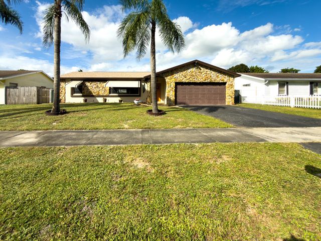 4941 SW 10th St, Margate, FL 33068