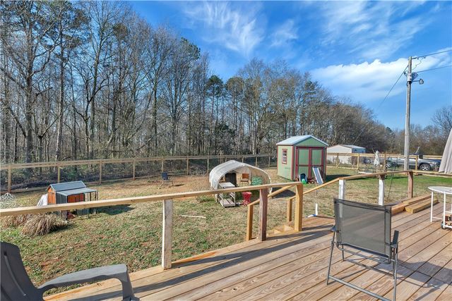 109 Moon Lane, Westminster, SC 29693