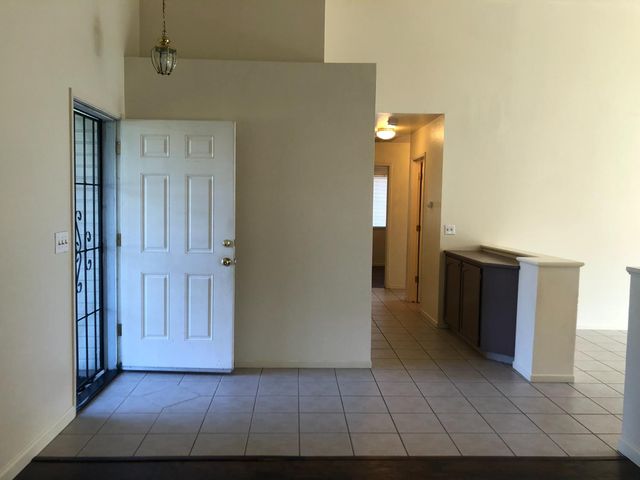 9840 Douglas Ave, Delhi, CA 95315