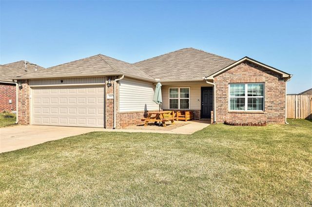 2017 W Autumn Way, Mustang, OK 73064