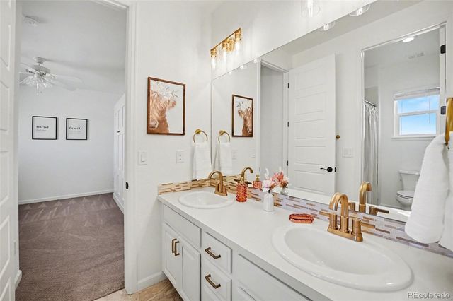 17757 W 87th Avenue, Arvada, CO 80007