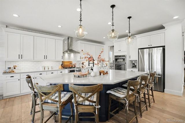 17757 W 87th Avenue, Arvada, CO 80007