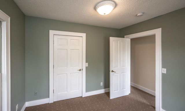 711 2nd Street W, Northfield, MN 55057