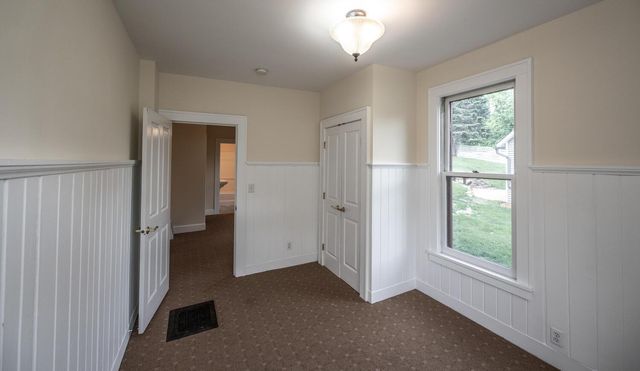 711 2nd Street W, Northfield, MN 55057