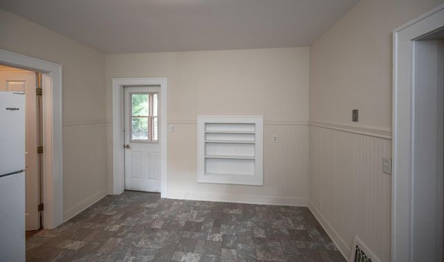 711 2nd Street W, Northfield, MN 55057