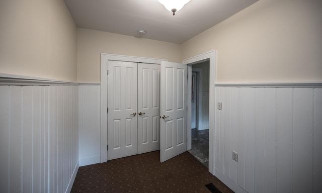 711 2nd Street W, Northfield, MN 55057