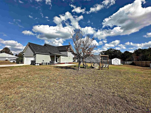 308 Piedmont Lane, Bonaire, GA 31005