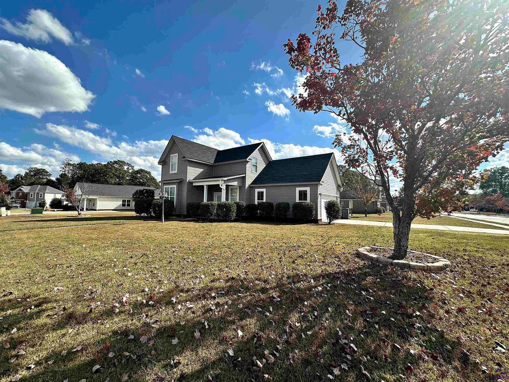 308 Piedmont Lane, Bonaire, GA 31005