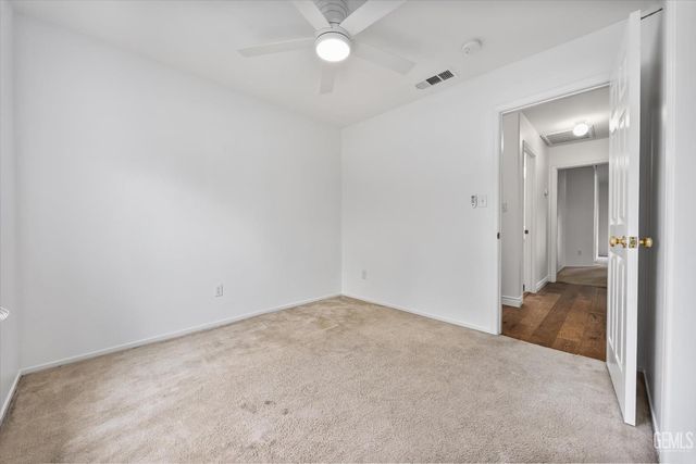 13912 Las Entradas, Bakersfield, CA 93314