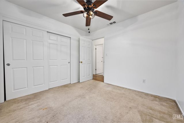 13912 Las Entradas, Bakersfield, CA 93314