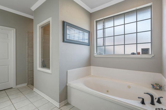 7507 Pecan Hill Cv, Tyler, TX 75703