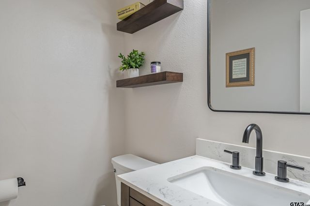 7507 Pecan Hill Cv, Tyler, TX 75703