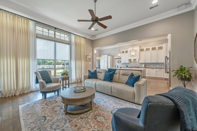 7507 Pecan Hill Cv, Tyler, TX 75703