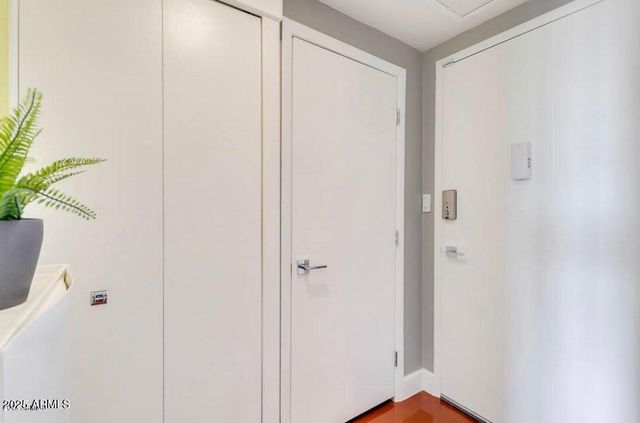 4750 N CENTRAL Avenue L8, Phoenix, AZ 85012