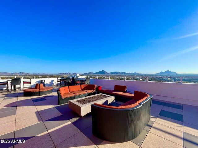 4750 N CENTRAL Avenue L8, Phoenix, AZ 85012