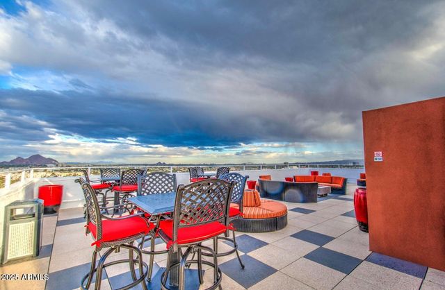 4750 N CENTRAL Avenue L8, Phoenix, AZ 85012