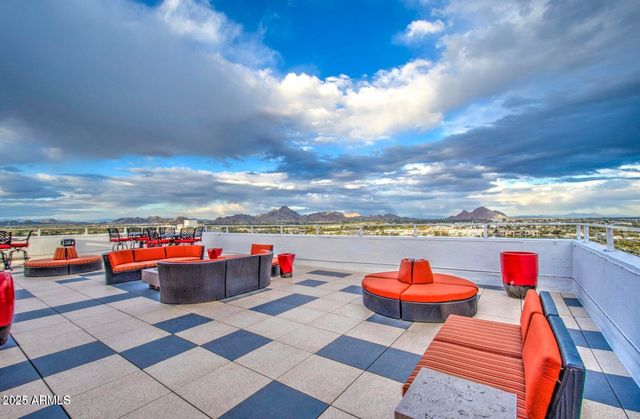 4750 N CENTRAL Avenue L8, Phoenix, AZ 85012