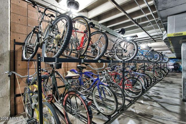 4750 N CENTRAL Avenue L8, Phoenix, AZ 85012