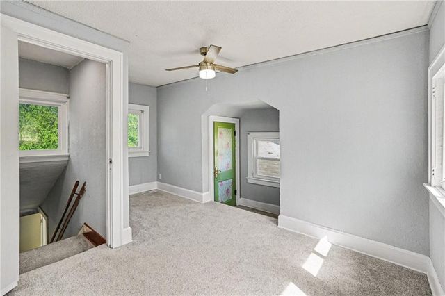 4144 NE Winn Road, Kansas City, MO 64117