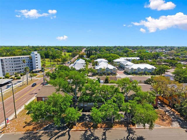 1257 DREW STREET 14, Clearwater, FL 33755