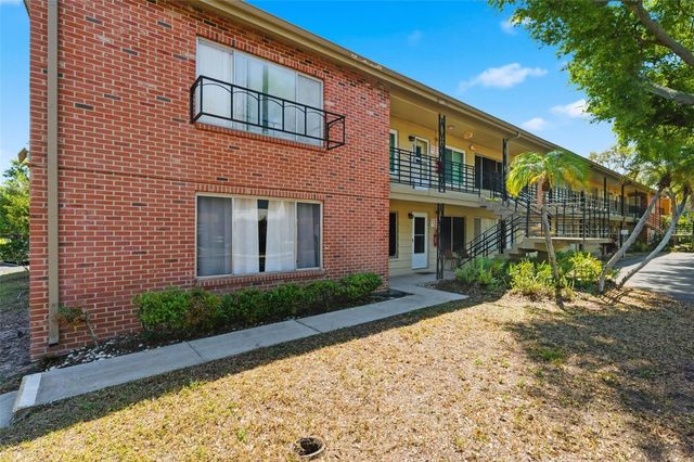 1257 DREW STREET 14, Clearwater, FL 33755