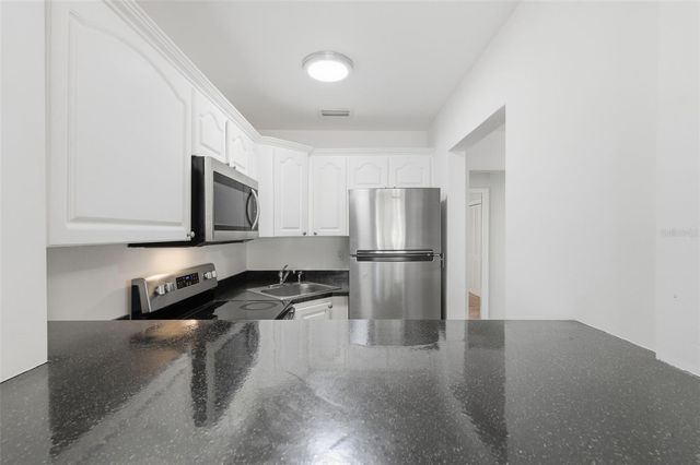 1257 DREW STREET 14, Clearwater, FL 33755