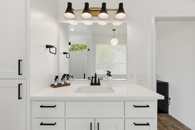 1680 County Road 302, Rockdale, TX 76567