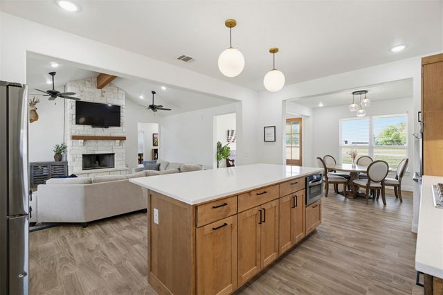 1680 County Road 302, Rockdale, TX 76567