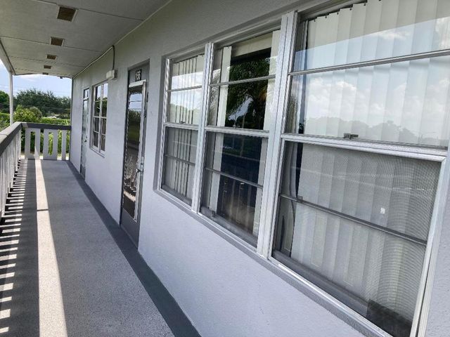 156 Suffolk D 156, Boca Raton, FL 33434