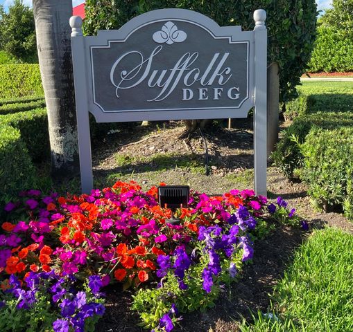 156 Suffolk D 156, Boca Raton, FL 33434