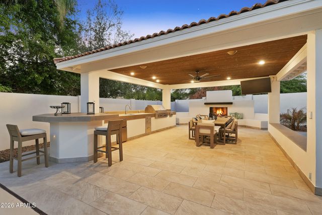 8603 E ASTER Drive, Scottsdale, AZ 85260