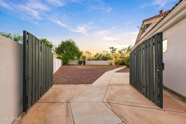 8603 E ASTER Drive, Scottsdale, AZ 85260