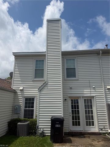 1648 Sword Dancer DR, Virginia Beach, VA 23454