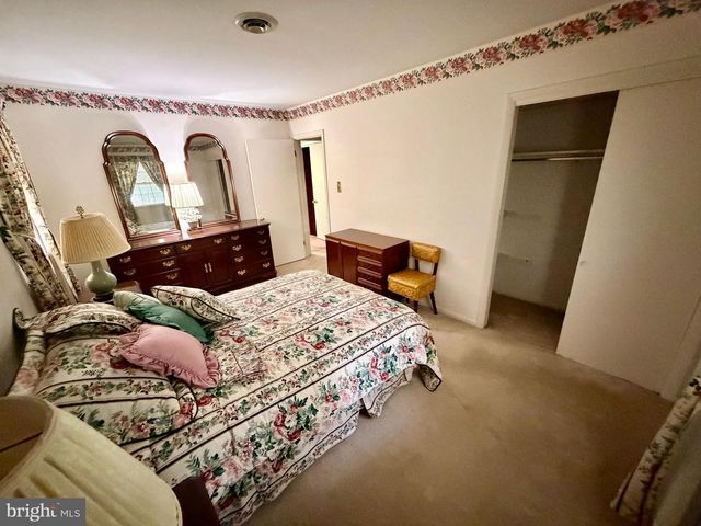 312 MOUNT ALVERNO RD, Media, PA 19063