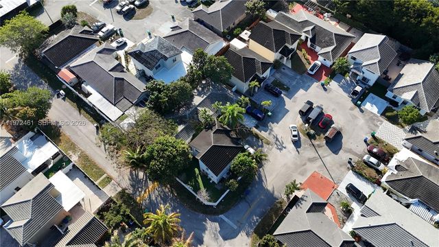 18499 NW 52nd Path, Miami Gardens, FL 33055