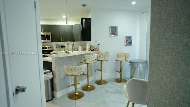 18499 NW 52nd Path, Miami Gardens, FL 33055