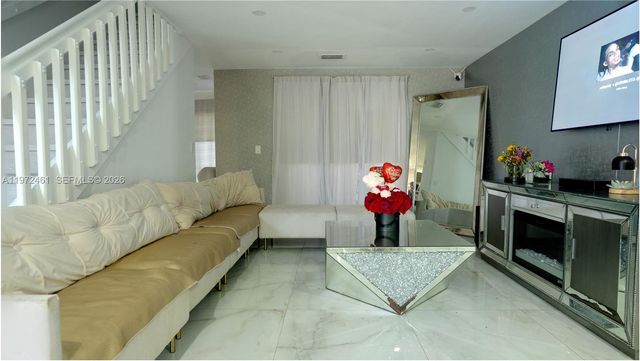 18499 NW 52nd Path, Miami Gardens, FL 33055