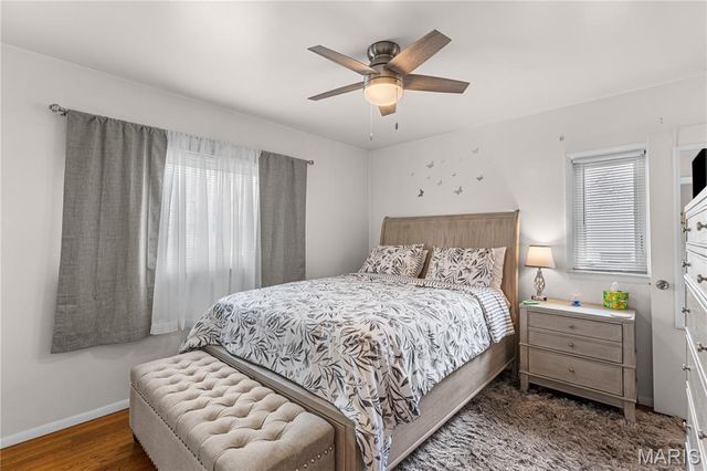 704 Village Square Drive, Hazelwood, MO 63042