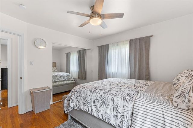 704 Village Square Drive, Hazelwood, MO 63042