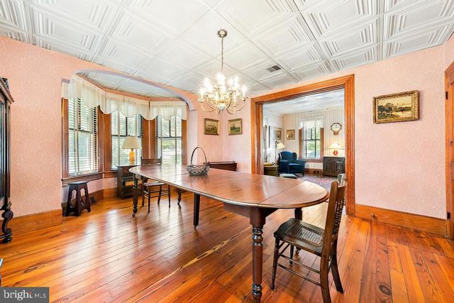 388 S GREEN ST, Tuckerton, NJ 08087