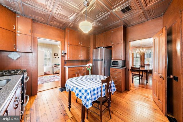 388 S GREEN ST, Tuckerton, NJ 08087