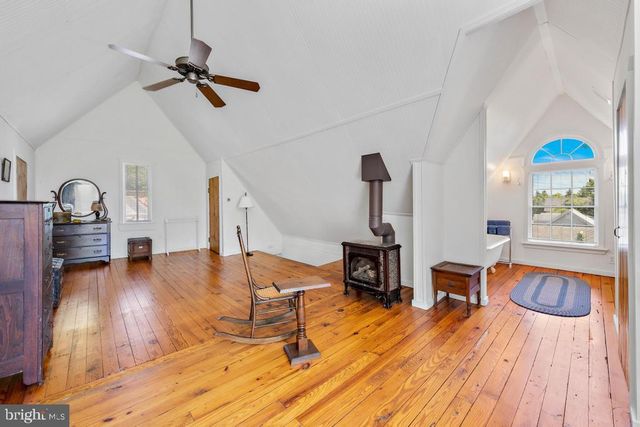 388 S GREEN ST, Tuckerton, NJ 08087