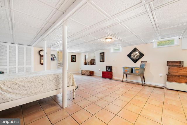 388 S GREEN ST, Tuckerton, NJ 08087