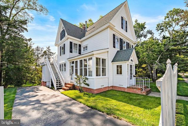 388 S GREEN ST, Tuckerton, NJ 08087