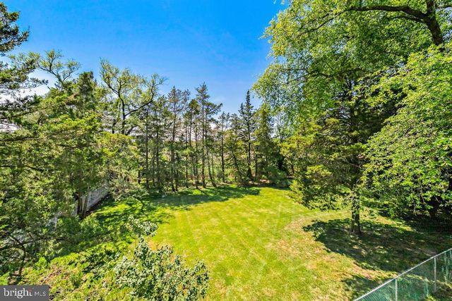 388 S GREEN ST, Tuckerton, NJ 08087