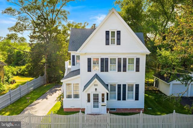 388 S GREEN ST, Tuckerton, NJ 08087