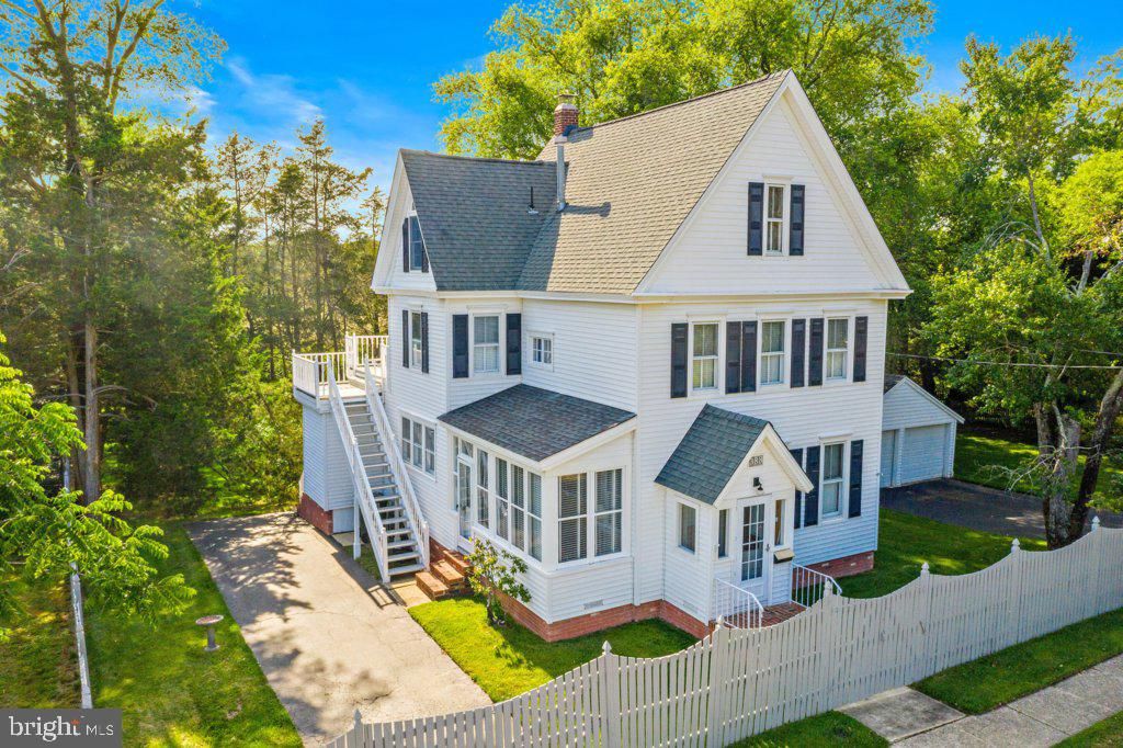 388 S GREEN ST, Tuckerton, NJ 08087