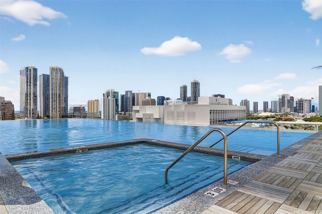 1500 Rycroft Street 1410R, Honolulu, HI 96814