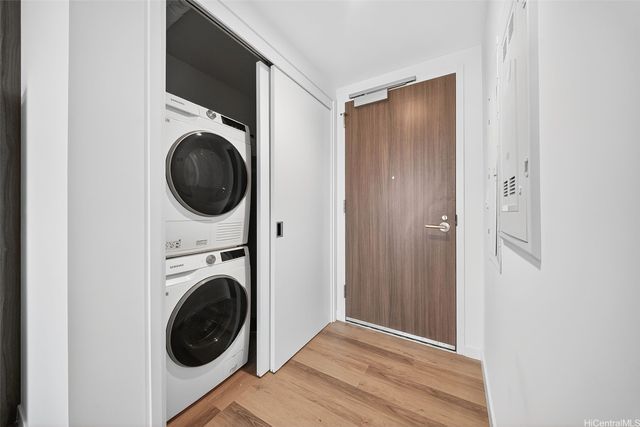 1500 Rycroft Street 1410R, Honolulu, HI 96814