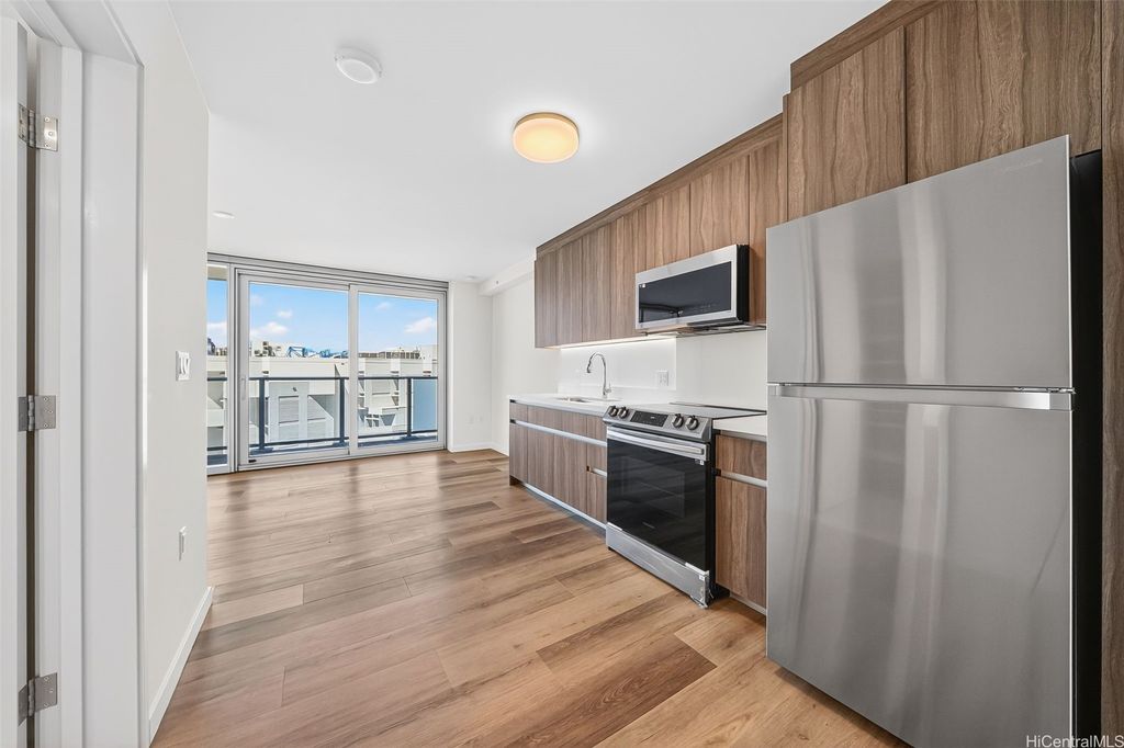 1500 Rycroft Street 1410R, Honolulu, HI 96814